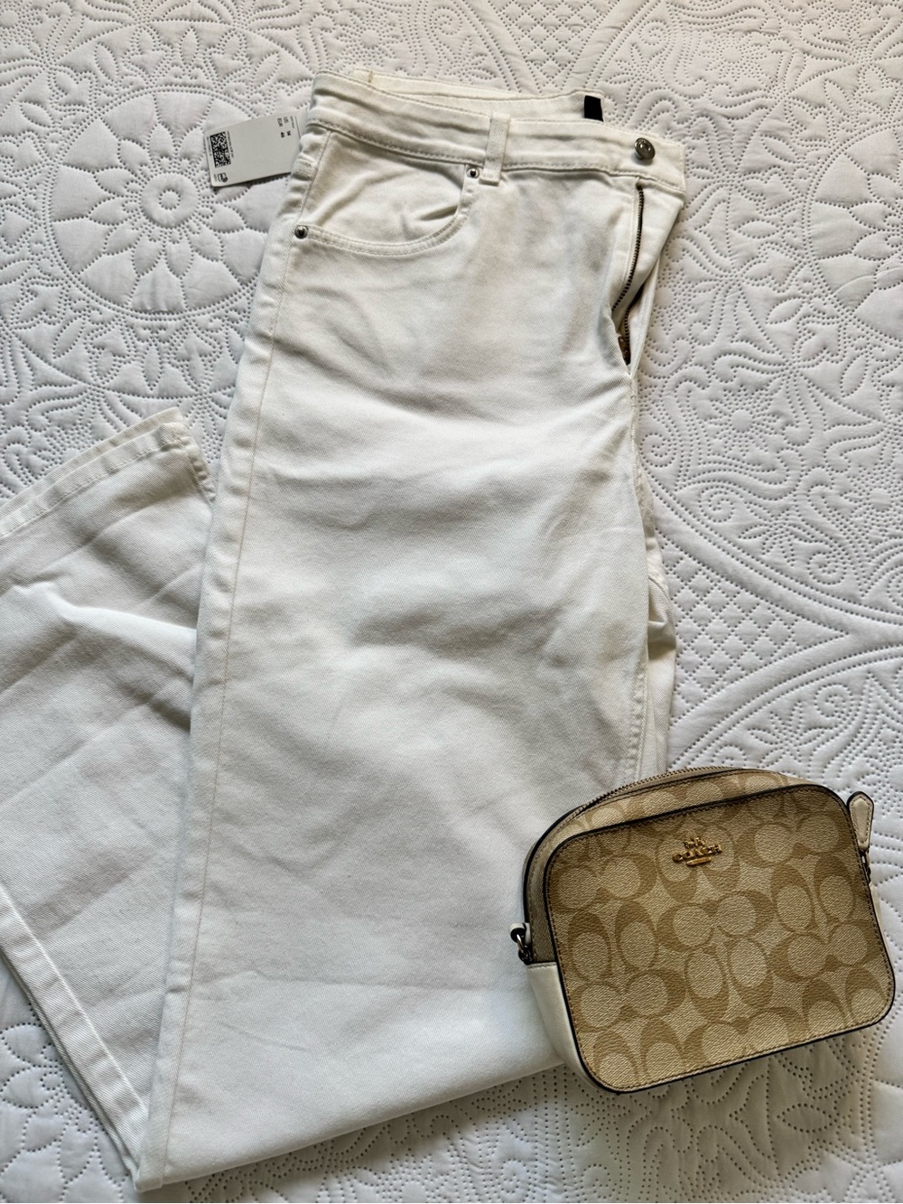 H&M White Straight-Leg Jeans